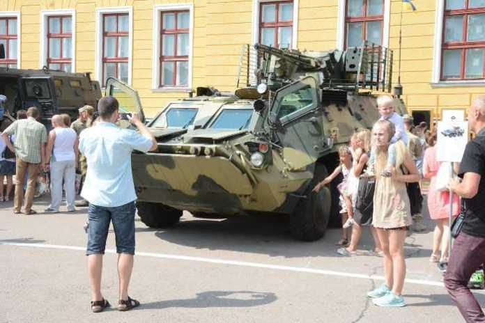 День відкритих дверей Національній академії сухопутних військ імені гетьмана Петра Сагайдачного.