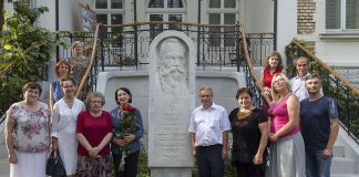 Гості зустрічі з Лесею Низовою в Домі Грушевських