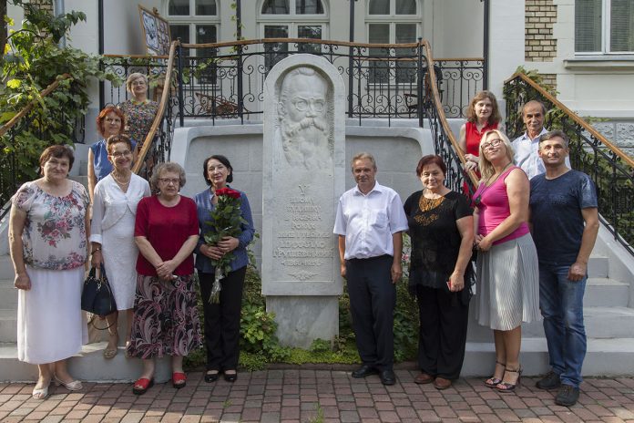 Гості зустрічі з Лесею Низовою в Домі Грушевських