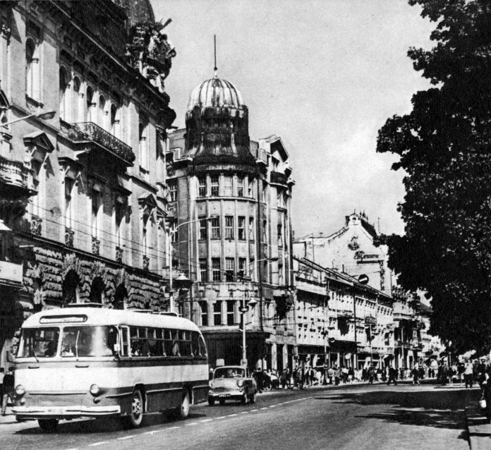 Проспект Свободи у Львові