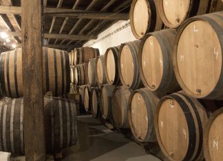 Бочки з пивом