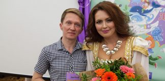 Презентація 3-ї книги львівської казкарки та журналістки Леся Кічури «Добрі мамині казки. МАНДРИ».