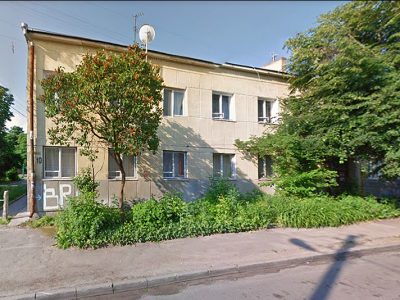 Будинок у Луцьку по вулиці Степана Бандери, 10