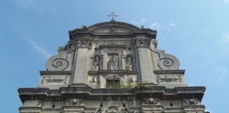 Костел Різдва Пресвятої Богородиці в Комарно