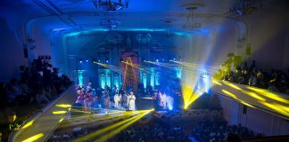 Сцена з дитячого мюзикл-казки "Пригода Святого Миколая"