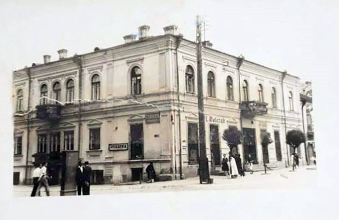 Нещодавно віднайдене фото будинку на розі 3 Мая 13-ї Дивізії, 1939 р.