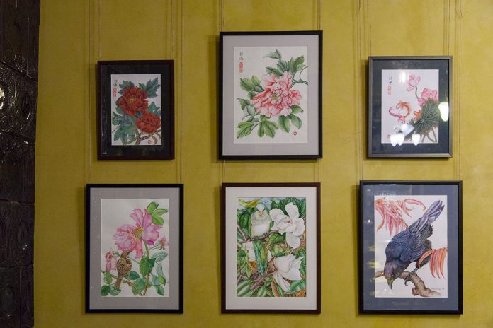 Експозиція виставки Марини Крижанської «Акварельна весна»