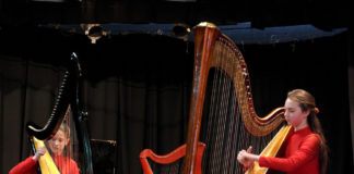 Алісія та Катаріна Мудрик на концерті