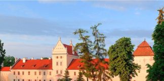 Жовківський замок