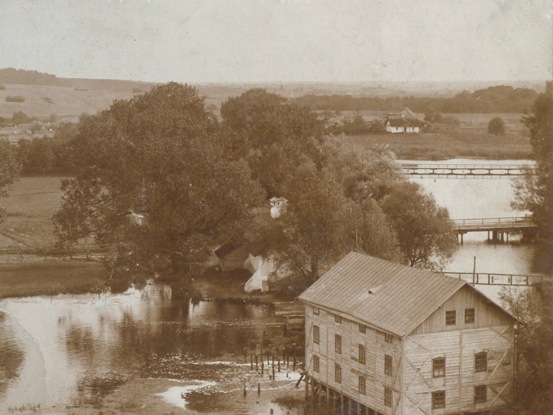 Старий млин. З архіву родини І. Куліш-Лукашевич