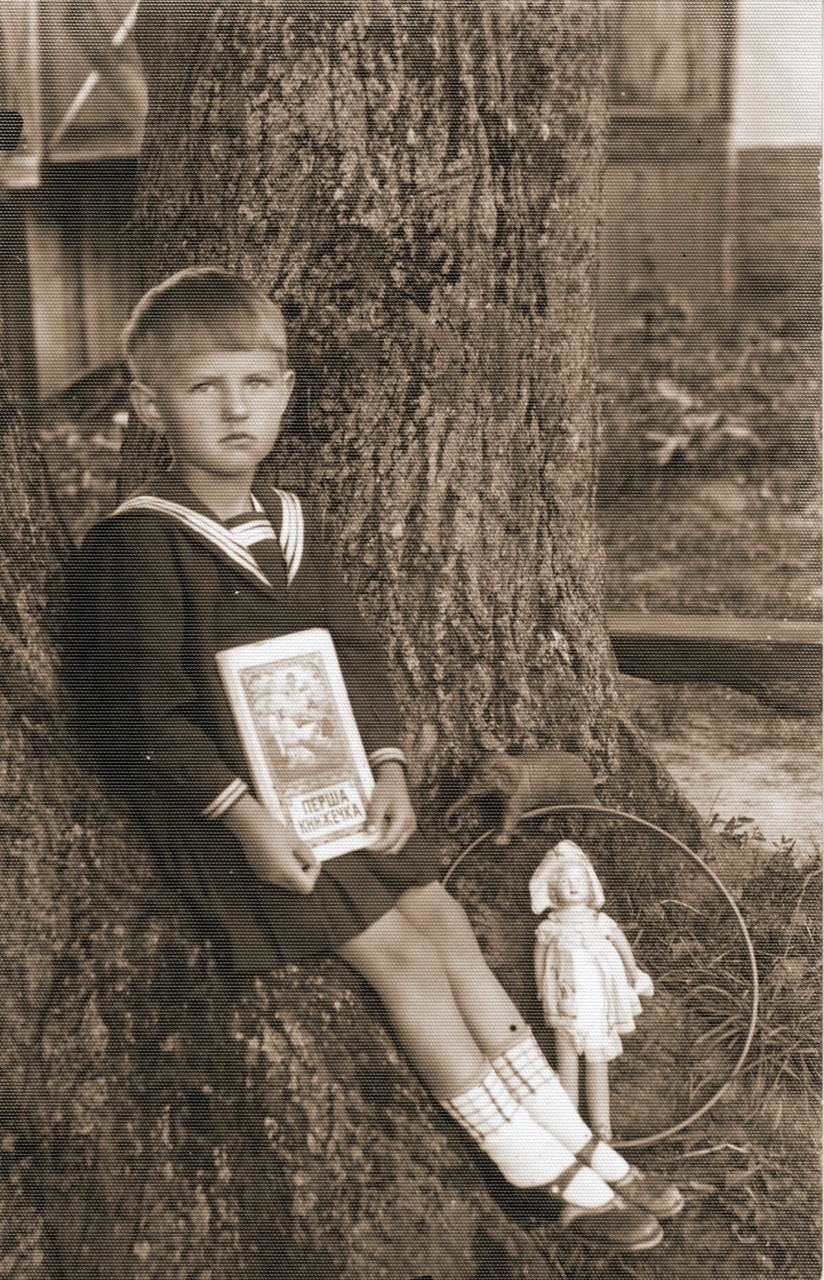 Віра Міщук, дочка священика, 1936 р.