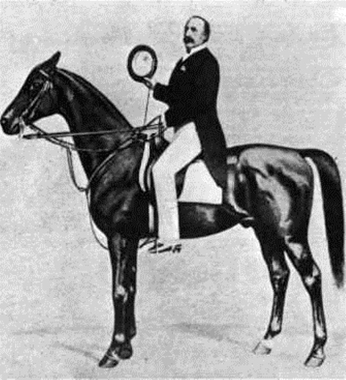 Ернст Ренц верхи на Гладіаторі