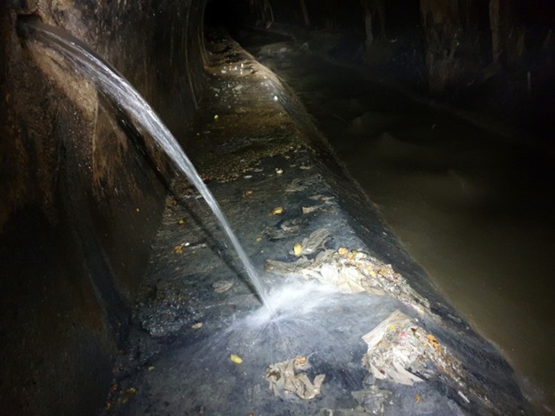 Важко було зробити культурний стік у воду?