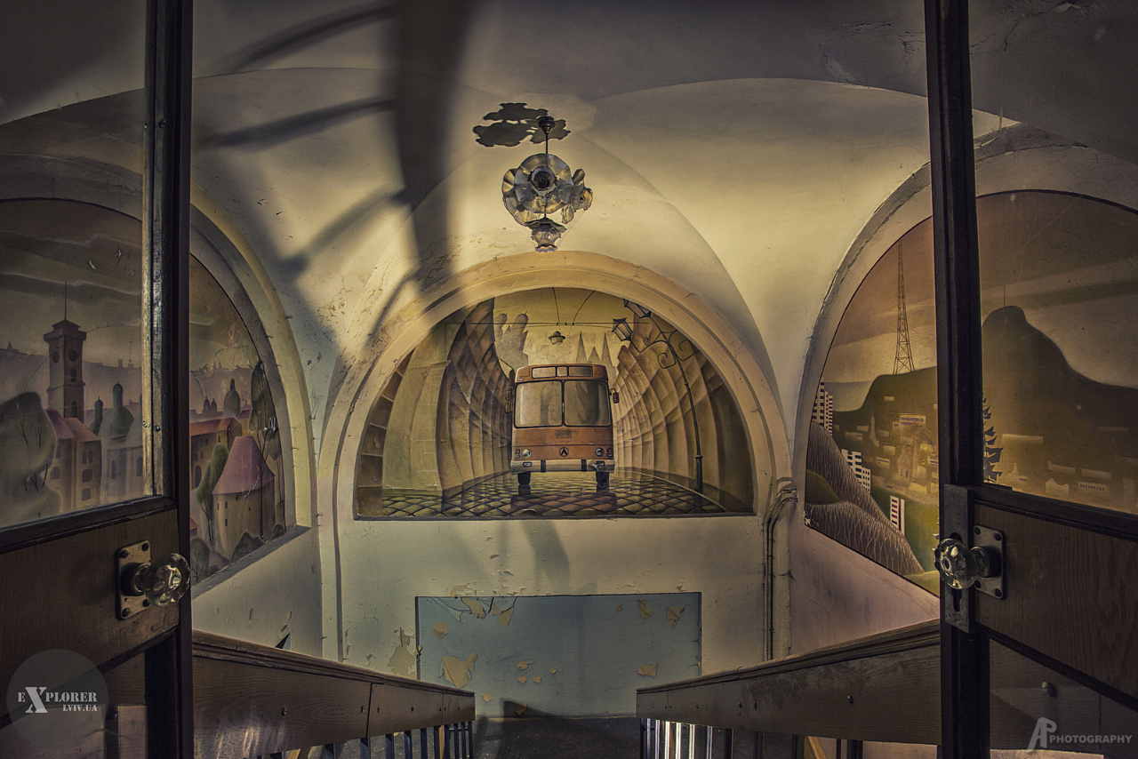 Колишній костел Кармелітів