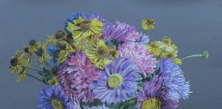 Експозиція виставки "Обрії Чуттів" Адріани Громнюк