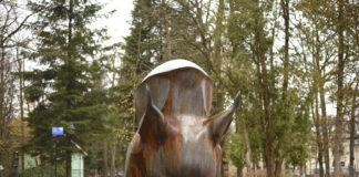 Скульптура рисі в Моршині