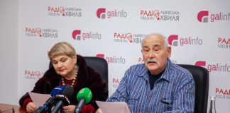 Федір Стригун та Таїсія Литвиненко на прес-конференції