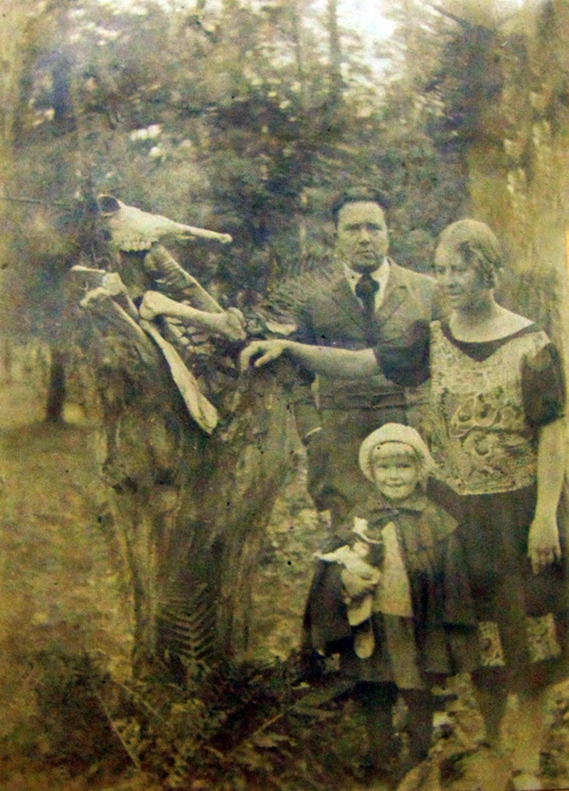 Сім’я Косміаді в Клевані, 1925 рік