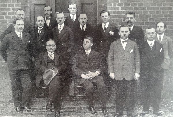 Дирекція та персонал лікарні в Сьвєці