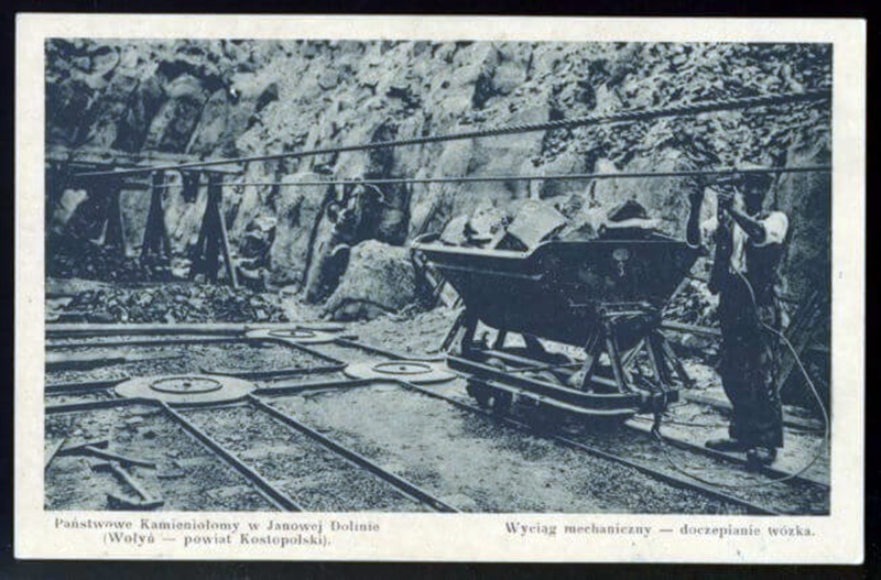 У копальнях