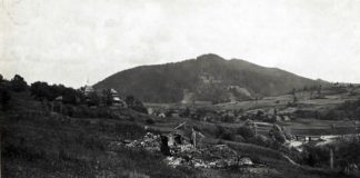 Село Головецько на столітніх фото