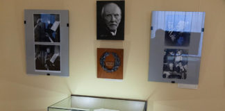 Експозиція виставки "Станіслав Людкевич – людина легенди і дійсності"