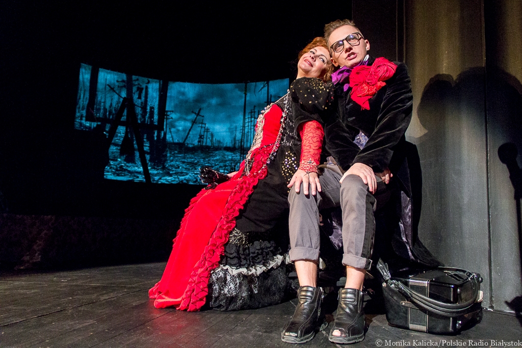 Сцена з вистави Помста (Zemsta)