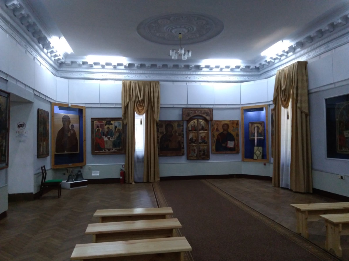 Так виглядає нині колишня зала урочистих подій