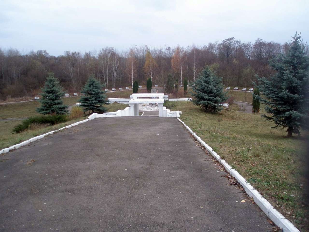 Загальний вигляд меморіалу