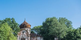 Церква в селі Старий Диків