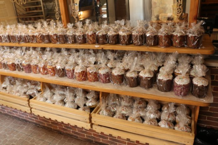 Паски, які спекла Анастасія Євдоченко