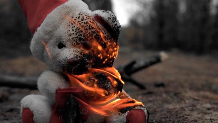 Кадр з кліпу на пісню «Підпал»