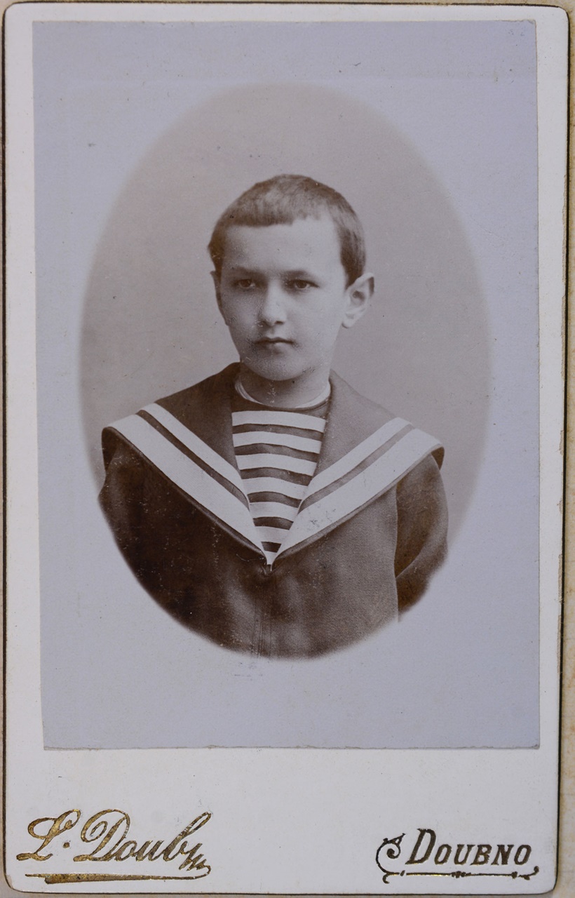 Хлопчаки в 10-річному віці вступали до гімназії