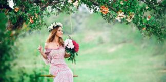 Дуже романтичну пісню "Жінці" презентували у мережі інтернет