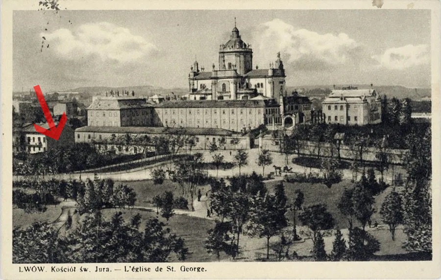 Собор святого Юра у Львові , 1936 рік. Десь тут мешкав у своїй печері Львівський Змій
