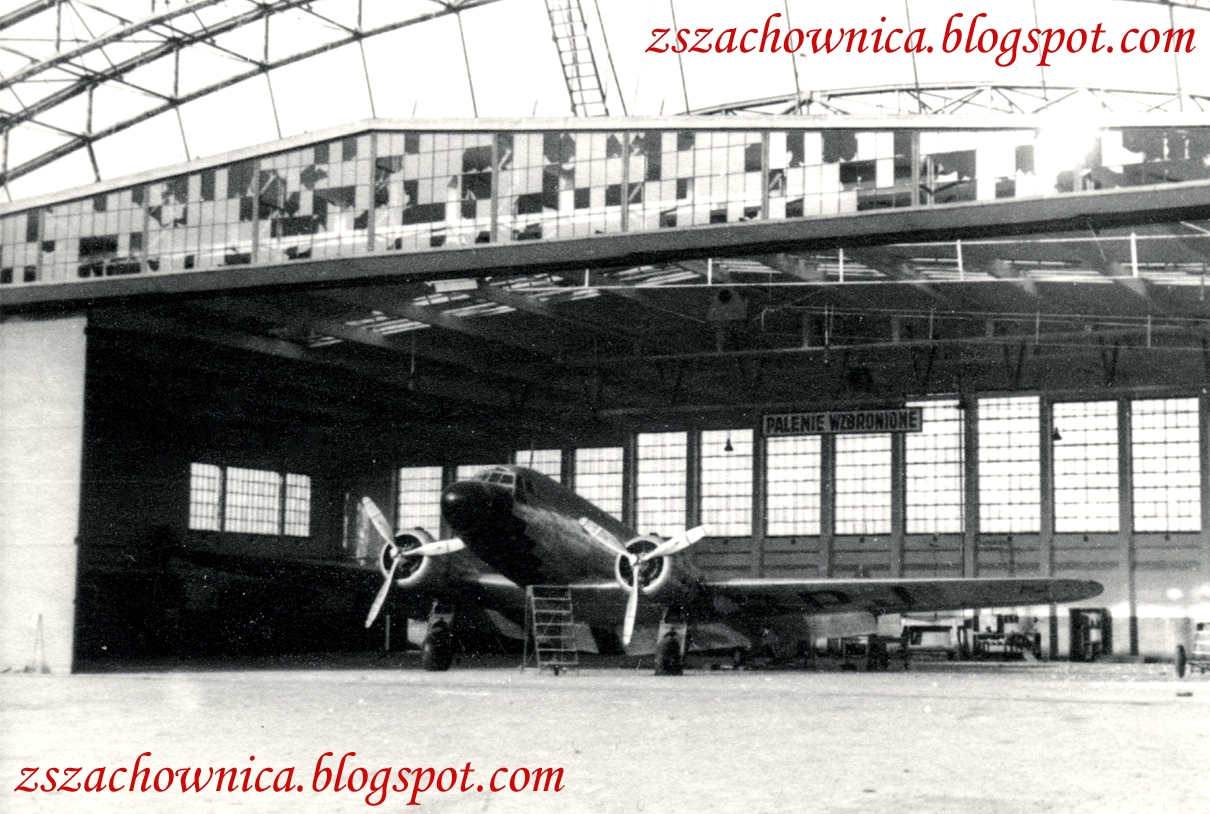 Ангар для ремонту літаків аеропорту на Скнилові.