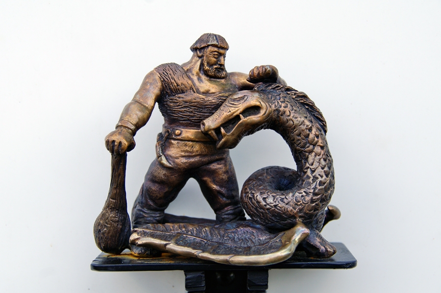 "Кирило Кожум'яка" - бронзова міні-скульптура Марка Галенко, 2019р.