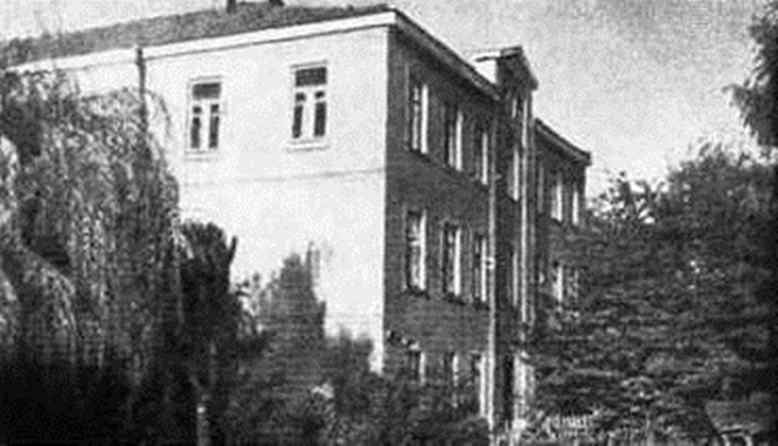 Будівля суду на Шкільній