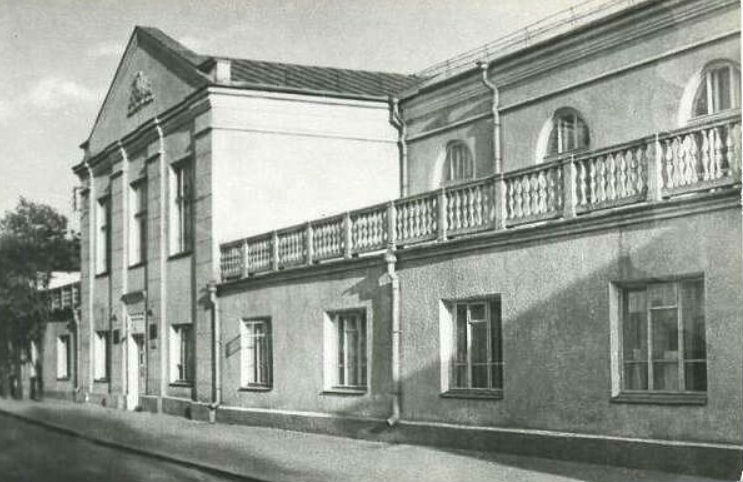 Синагога на Шкільній