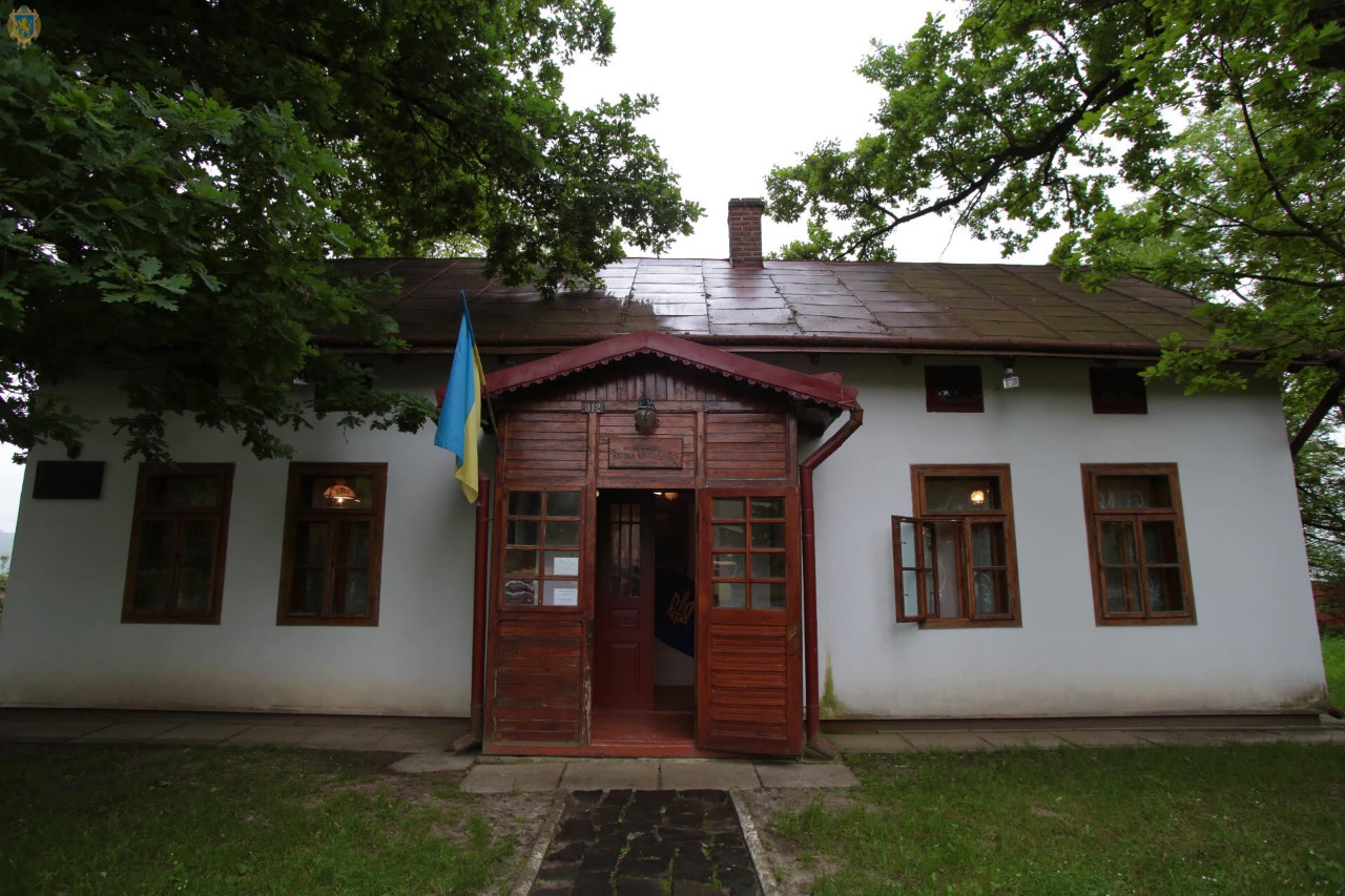 Музей Євгена Коновальця в Зашкові