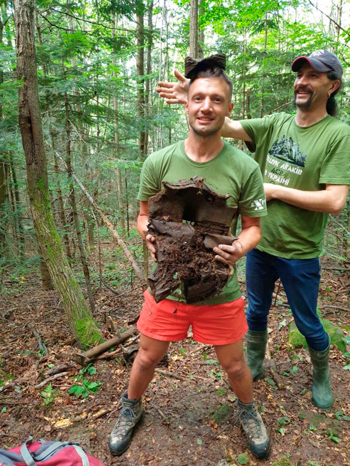 Частина блоку двигуна