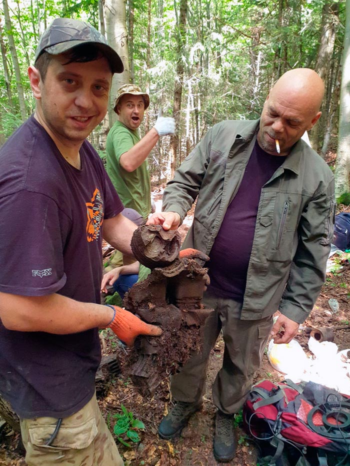 Знайдені уламки літака