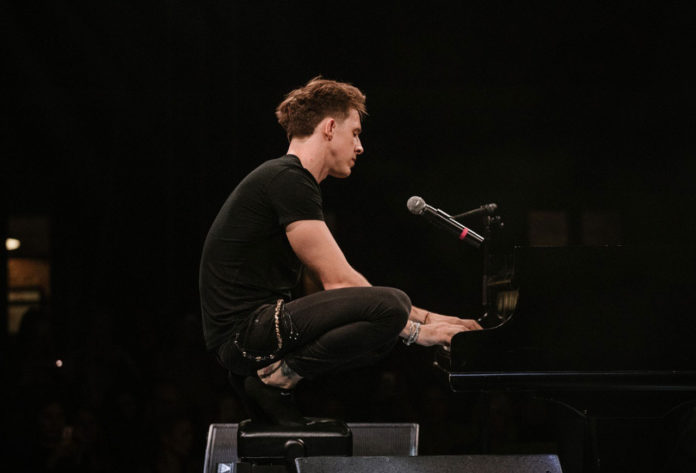 Stephen Ridley Stephen Ridley