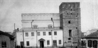 Єврейська синагога в Луцьку на столітніх фото