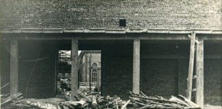 Фото 50-тих років XX ст., єврейська спадщина фото Ярослава Янчака, реконструкція вул. 700-річчя, тепер клуб Малевіч на задньому плані синагога Якуба Гланзера.