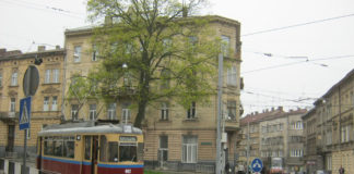 Відновлений трамвайний вагон «Gotha T59E» № 002 під час екскурсії у квітні 2016 року