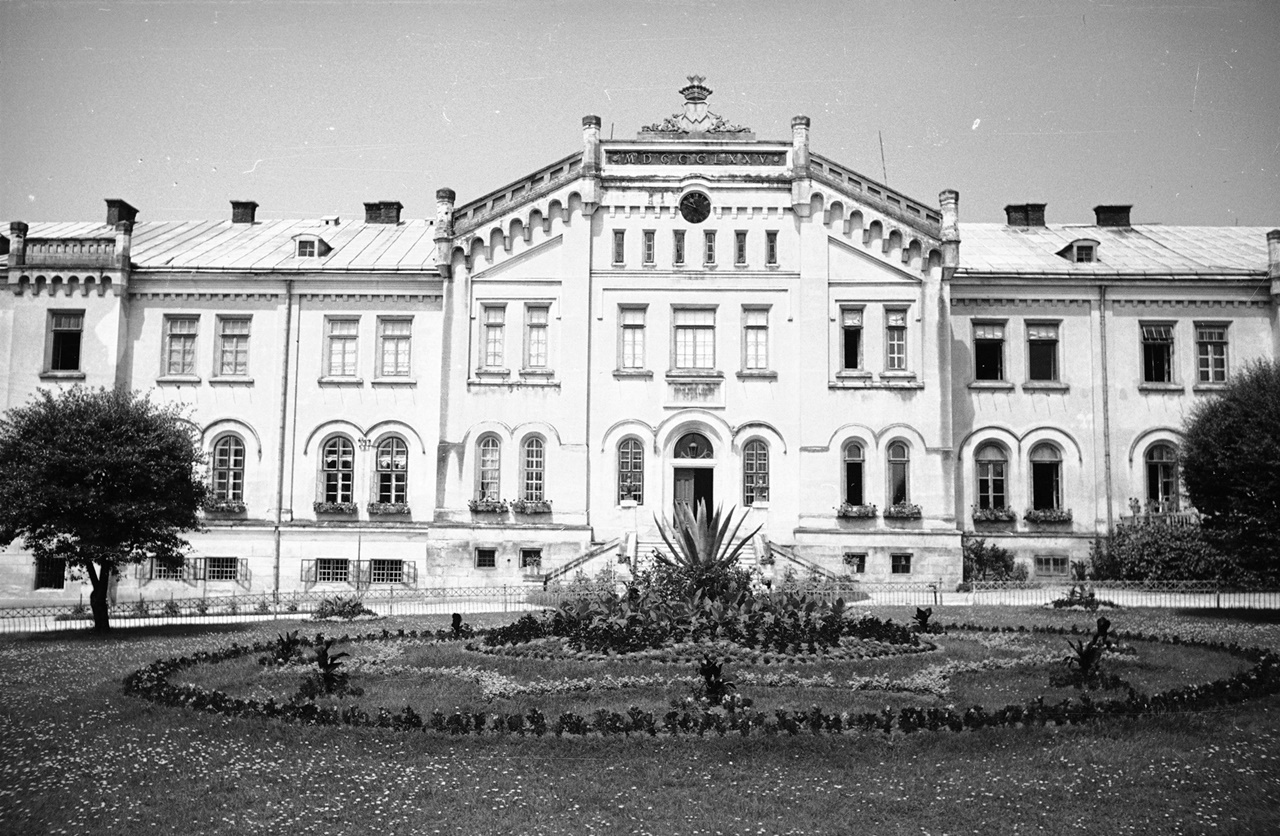Сиротинець в Дроговижі. Фотограф Генрик Поддембський, 1930-ті рр.