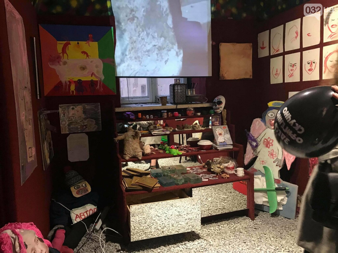 Галерея неординарних робіт "Гангрена"