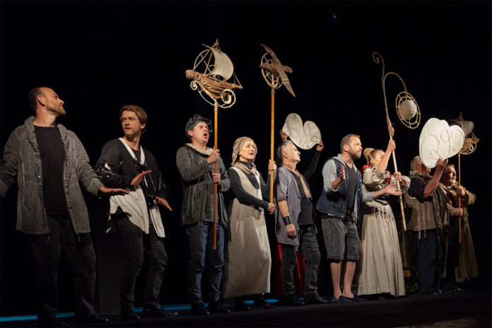 Сцена з вистави “Два джентльмени з Верони”