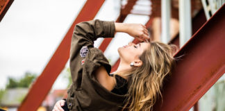 Cпівачка SOWA